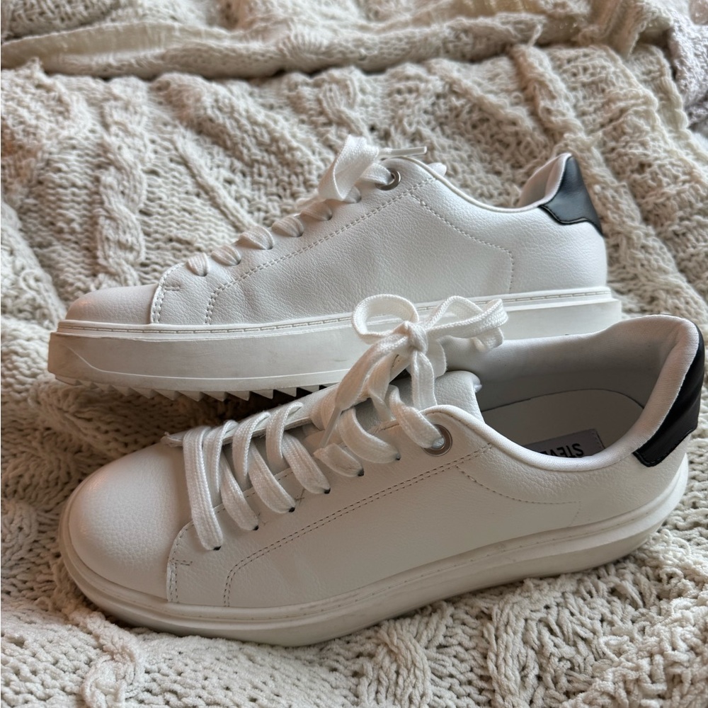 COPY - Steve Madden Sneakers
